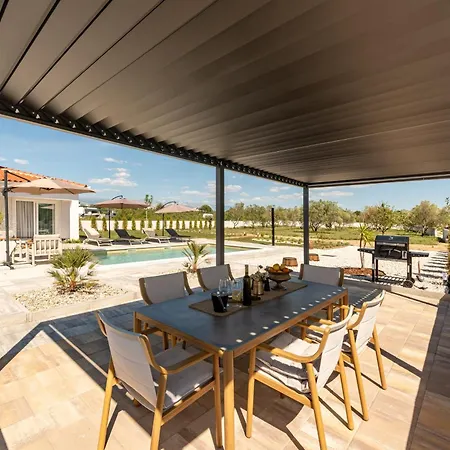 Villa Emocija Zadarvilas